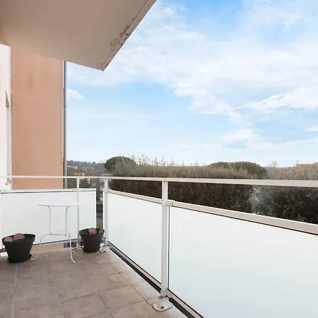 Apartamento Joli Loft Equipe, Tennis, Piscine